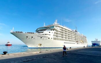 Kapal The World Hadir di Makassar: Dorong Pariwisata dan Ekonomi Lokal