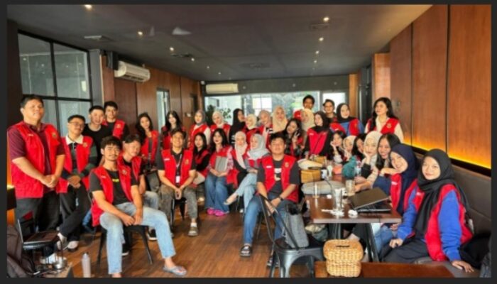 Mahasiswa KKN UNHAS – Kajati Sulsel Gelombang 112 Gelar Seminar Pilkada