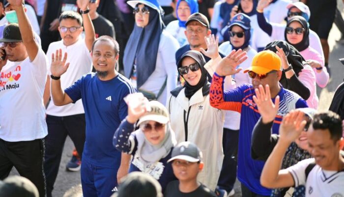 Andalan Hati Disambut Meriah di Jalan Sehat Romantis Anti Mager Pinrang