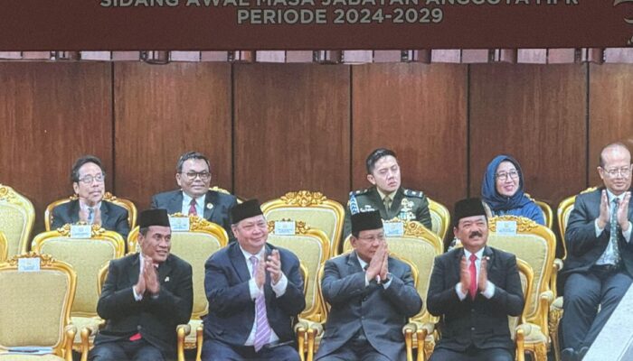 Presiden Terpilih Prabowo, Mentan Amran, Menko Ekononomi Hartarto dan Menko Polhukam Hadi Hadir Sidang Awal Masa Jabatan Anggota DPR, MPR, dan DPD RI