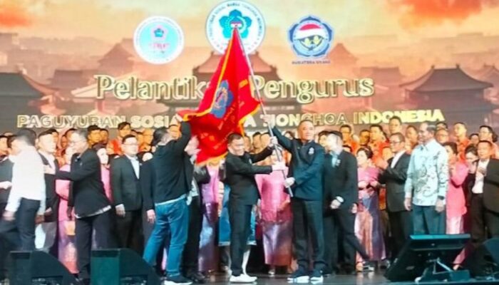 Ketua Umum PSMTI Pusat Lantik Lim Hui Tat Jadi Pengurus PSMTI Sumut