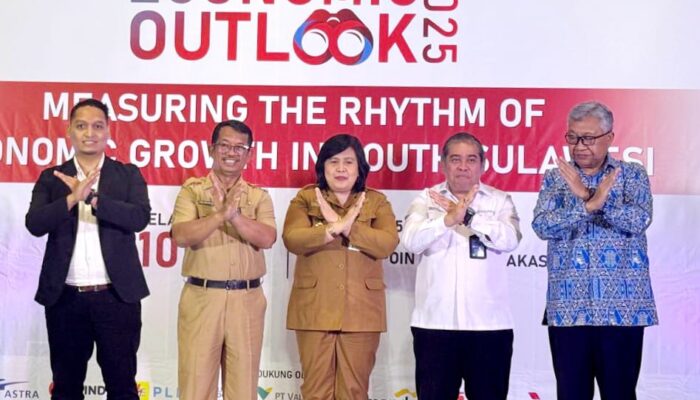Pelindo Regional 4 Makassar Ikut Bahas Ekonomi Berkelanjutan di Forum Economic Outlook