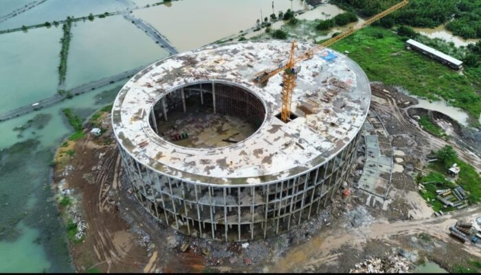 Kunker di Sulsel, Mentan Amran Tinjau Pembangunan Masjid Hajjah Nurhadi: Struktur Sudah 98 Persen