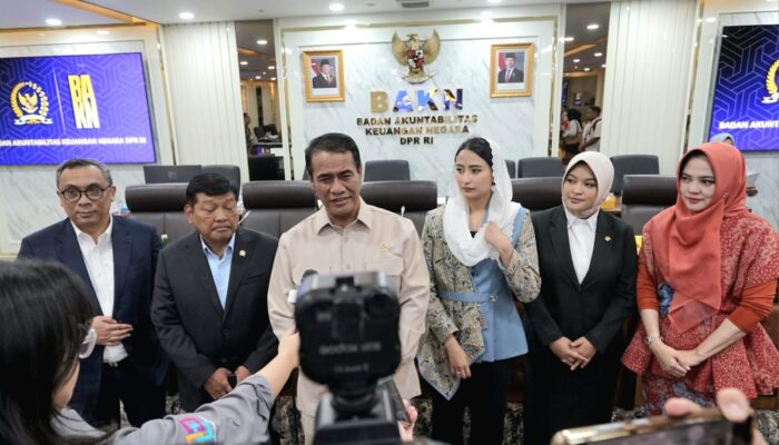 DPR Dukung Kementan Tingkatkan Volume Pupuk Subsidi