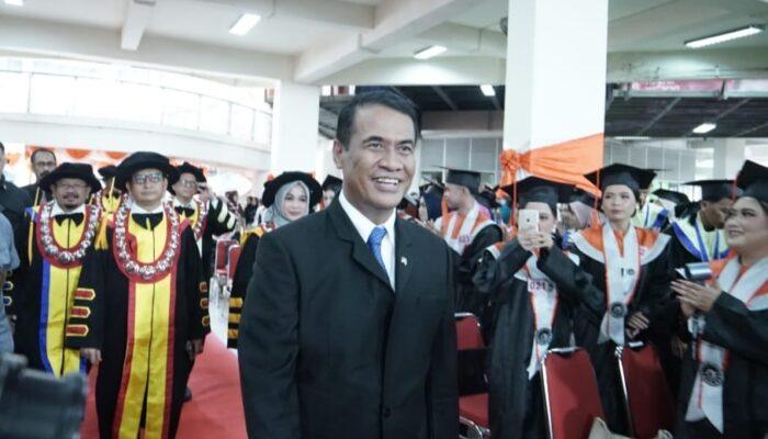 Menteri Pertanian Andi Amran Sulaiman Masuk 5 Besar dengan Kepuasan Publik Tertinggi Versi LSI