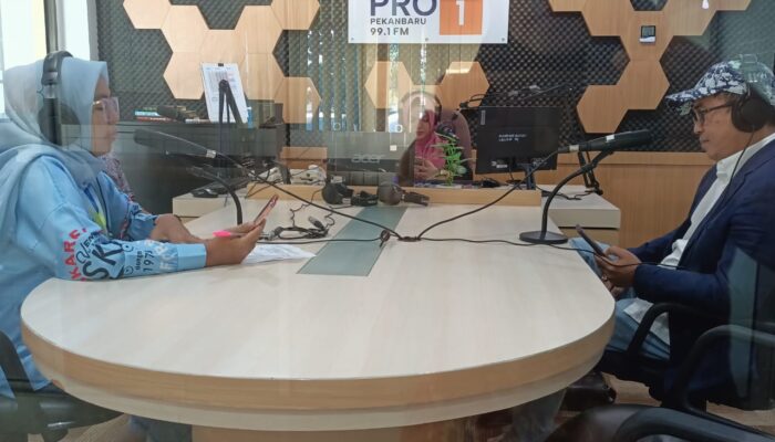 Dialog bersama RRI Pekanbaru, Ketua PWI Riau Bahas Kesiapan HPN 2025 di Riau