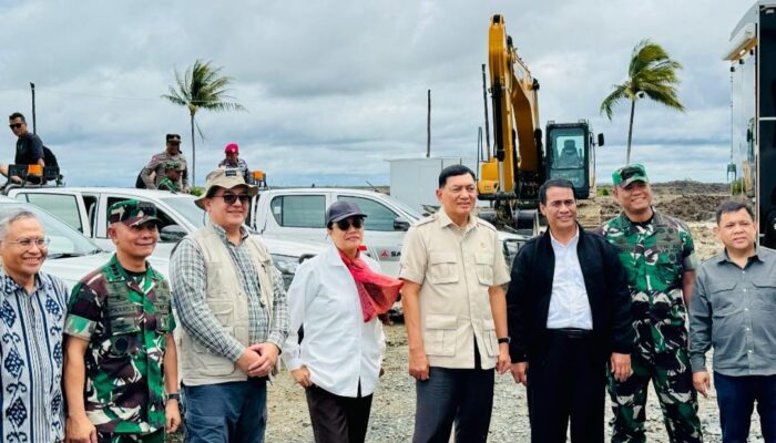 Mentan Amran dan Menkeu Sri Mulyani Tinjau Progres Cetak Sawah di Wanam
