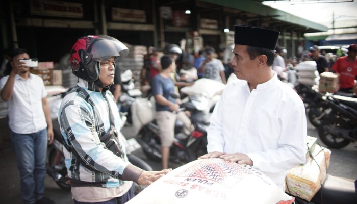 Sidak ke Pasar Cipinang, Mentan Amran: Tidak Ada Alasan Harga Naik, Produksi Berlimpah
