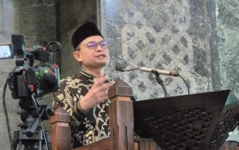 Taruna Ikrar, Kepala BPOM, Ungkap Rahasia Sehat Dan Panjang Imur Akibat Puasa Saat Ceramah di Masjid Al-Markaz