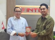 UIT Makassar Kembali Perluas Jejaring Kolaboratifnya di Dunia Industri, Tandatangani Kerja Sama Strategis dengan PT Solusi Intek Indonesia