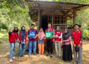 Mahasiswa KKN Unhas dan Pemda Gowa Bersinergi Atasi Kemiskinan Ekstrem Lewat “Gerakan Peduli Sesama”