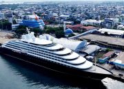 Makna Kemerdekaan dari “Pinggir Dermaga Pelabuhan”   