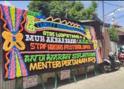 Mentan Amran Ungkapkan Duka dan Sampaikan Santunan ke Keluarga Korban Demonstrasi