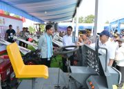 Menteri Pertanian Andi Amran Sulaiman Mendampingi Wapres Gibran Tanam Jagung Serentak di Banten