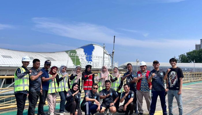 Simulasi Kebakaran Perkuat Sistem Keamanan Pelabuhan, Pelindo Regional 4 Makassar Gandeng PT IKT