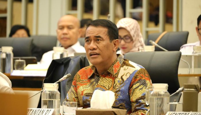 Mentan Amran Tegaskan Kementan Terus Bergerak Cepat Dampingi Petani Terdampak Bencana Sumatera