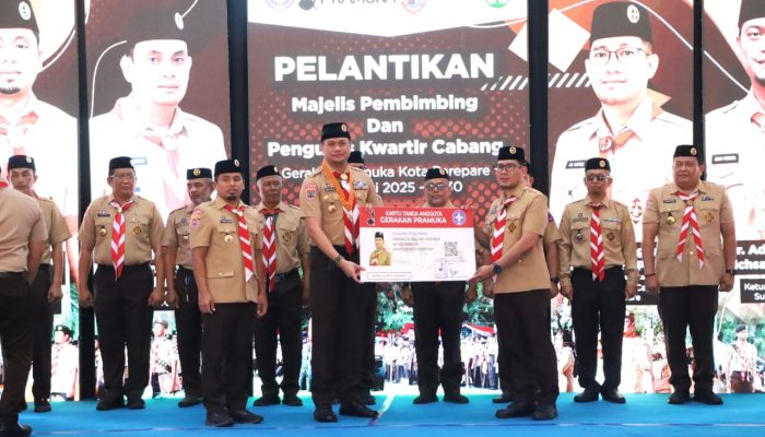 Hadiri Pelantikan Kwarcab Parepare 2025–2030, Tasming Hamid Dorong Penguatan Karakter Generasi Muda lewat Pramuka