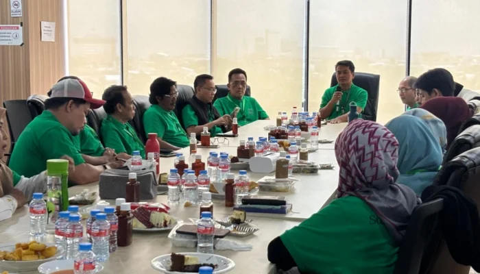 Pertemuan Perdana Dewan Pembaca SulawesiPos Berlangsung di AAS  Building