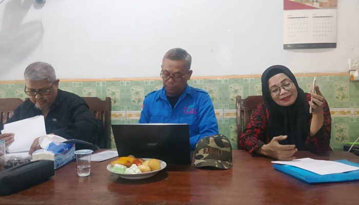 Ketua SMSI Pangkep Baharuddin Tatang Pimpin Rapat Konsolidasi Pengurus dan Pembubaran Panitia, Perkuat Soliditas Organisasi