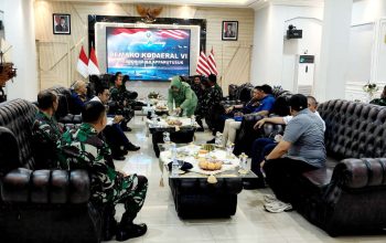 Pelindo Regional 4 Makassar Lepas Keberangkatan Prajurit Yonif 433/JS Menuju Daerah Penugasan