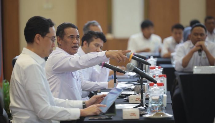 Perintah Presiden: Tingkatkan Produksi Gula Melalui Penguatan BUMN dengan Replanting Plasma, Pengolahan Raw Sugar, dan Rafinasi